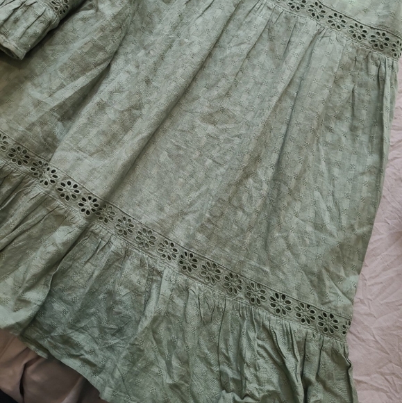 Asos Boho Mini V front and back, long sleeve Size 4 100% cotton eyelet - Picture 7 of 12